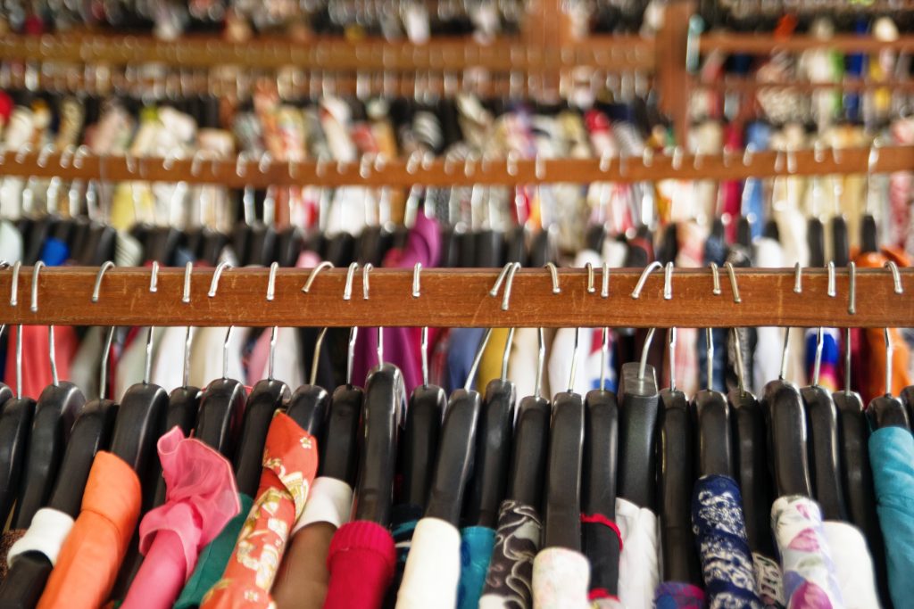 Where to buy clothes for resale